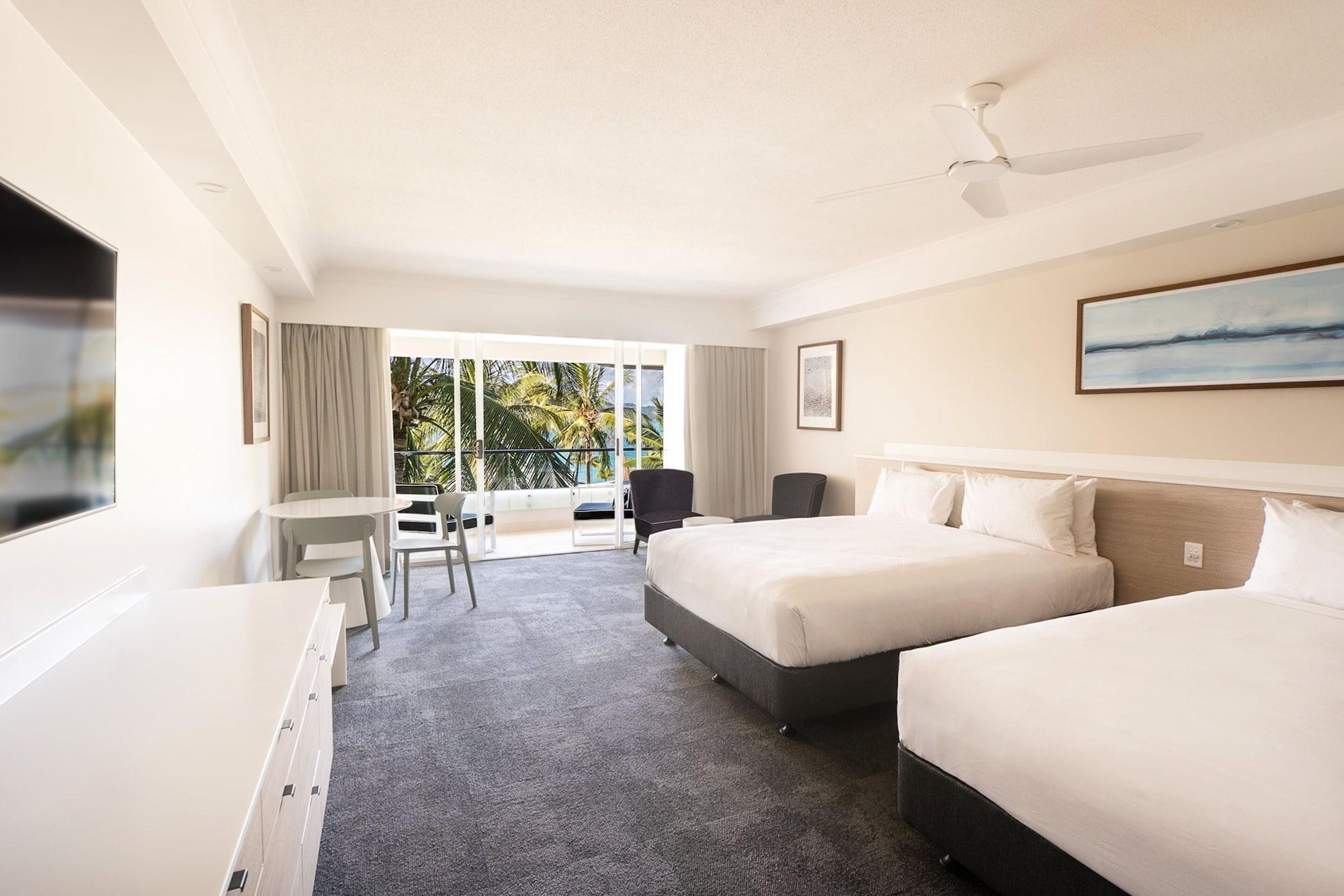 Reef View Hotel Hamilton Island Eksteriør billede