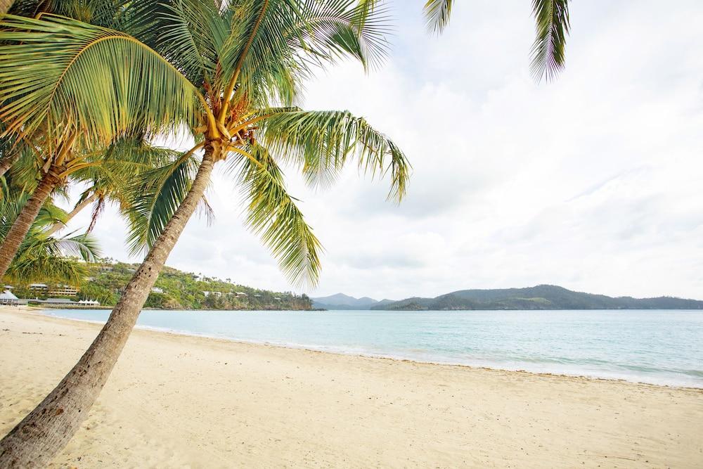 Reef View Hotel Hamilton Island Eksteriør billede